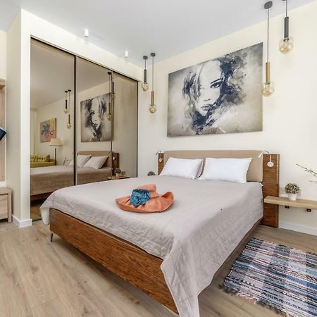 Arcadia Sweet Loft Style! Apartment Odesa Exterior photo