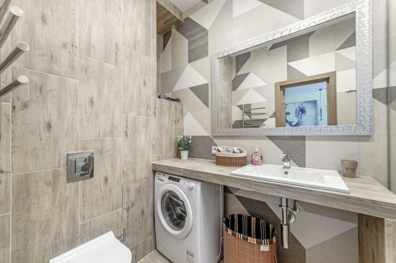 Arcadia Sweet Loft Style! Apartment Odesa Exterior photo